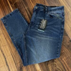 Kenneth Cole Men’s Jeans Low Impact Denim Stretch/Casual Tapered Fit Size 44x32